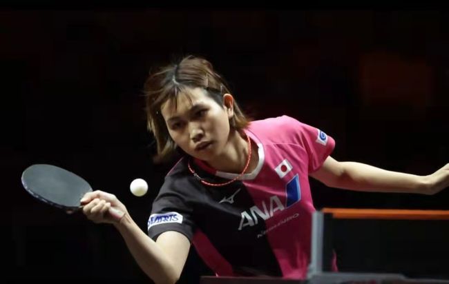 在足球比赛 在足球比赛