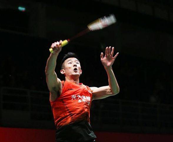 强手环伺中 强手环伺中